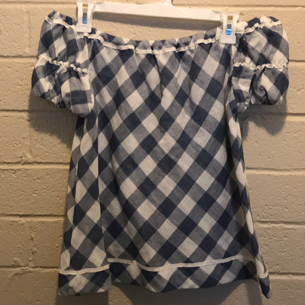 Max studio off shoulder top